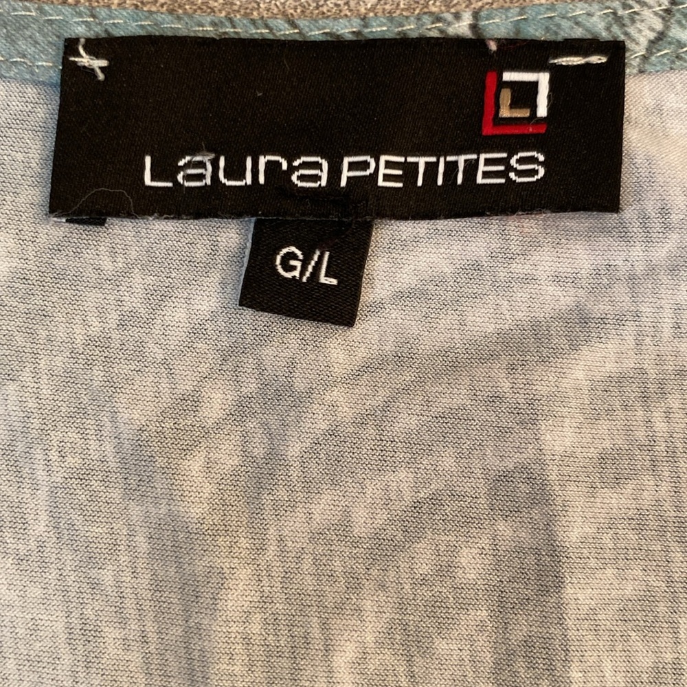 Laura - 3/4 sleeve faux wrap top. Size L petite - Picture 3 of 7